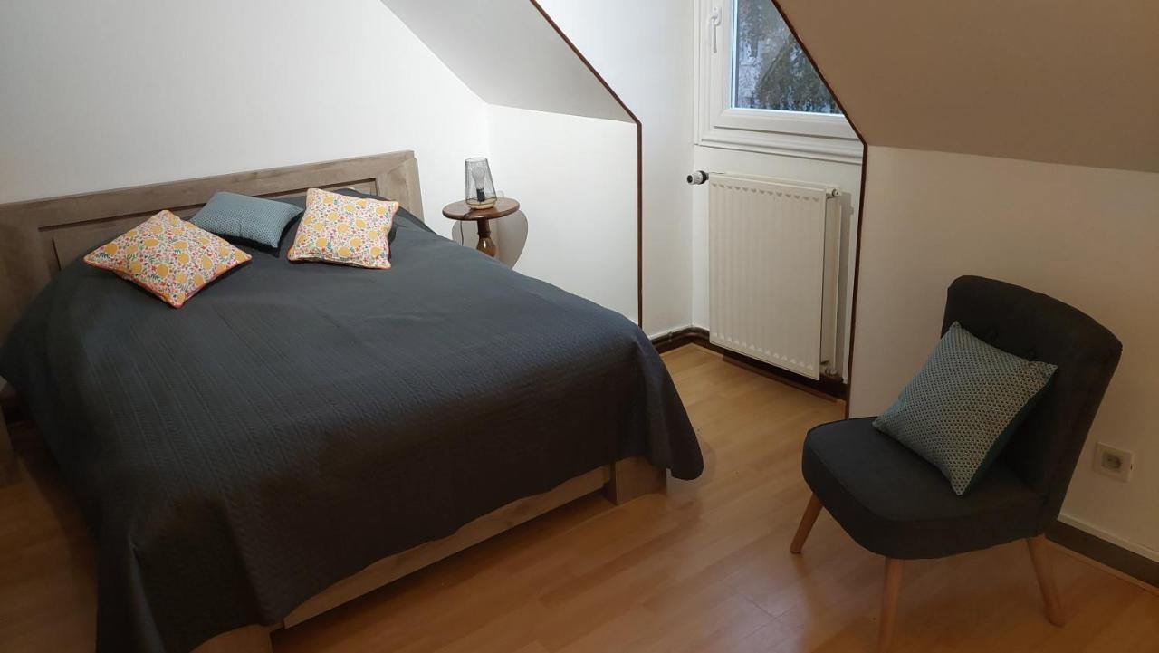 ラパリス Colette Alain Maxime Bed & Breakfast エクステリア 写真